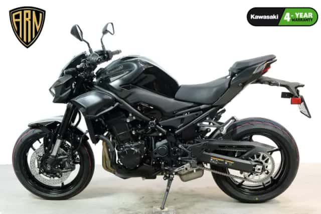 Kawasaki Z900 (2026) thumbnail 3