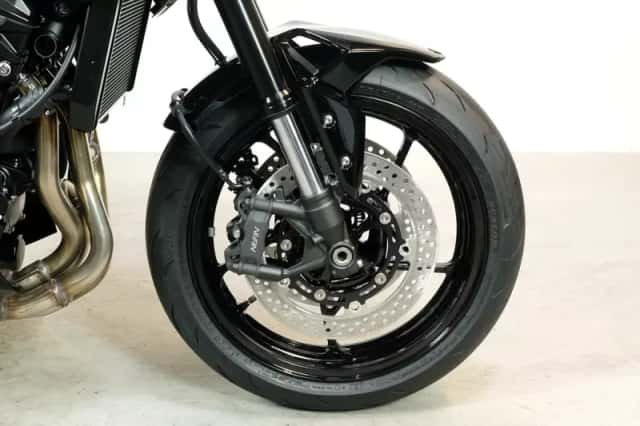 Kawasaki Z900 (2026) thumbnail 4