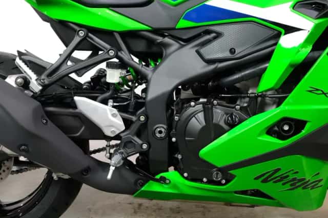 Kawasaki Ninja (2026) thumbnail 5