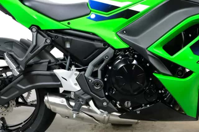 Kawasaki Ninja 650 (2026) thumbnail 5