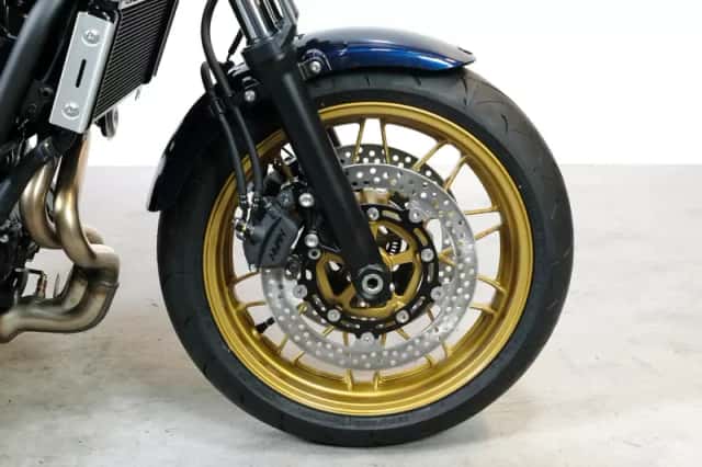 Kawasaki Z 650 RS (2026) thumbnail 4
