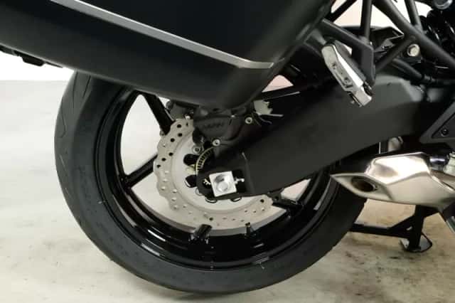 Kawasaki Versys 650 Grand Tourer (2026) thumbnail 6