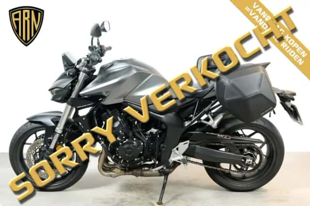 Honda CB 1000 Hornet (2025) thumbnail 3