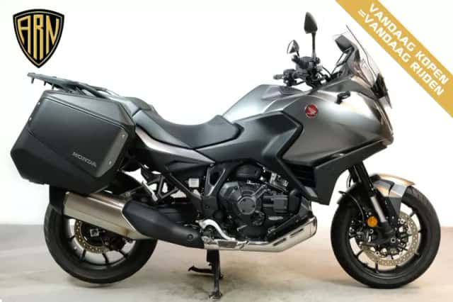 Honda NT 1100 (2024) thumbnail 1