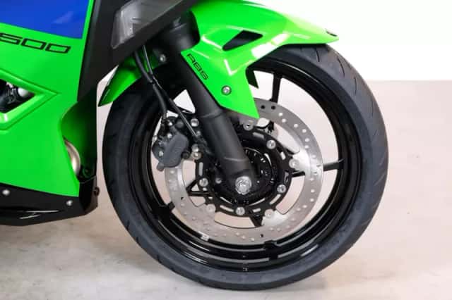 Kawasaki Ninja 500 (2026) thumbnail 4