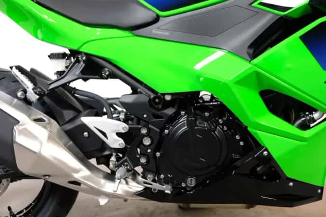 Kawasaki Ninja 500 (2026) thumbnail 5