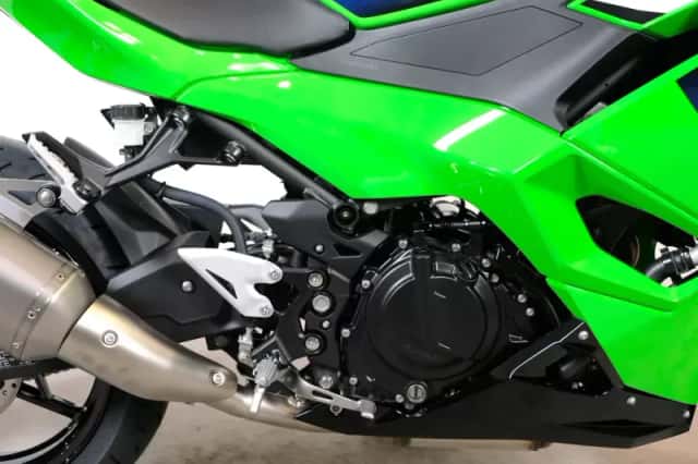 Kawasaki Ninja 500 (2026) thumbnail 5