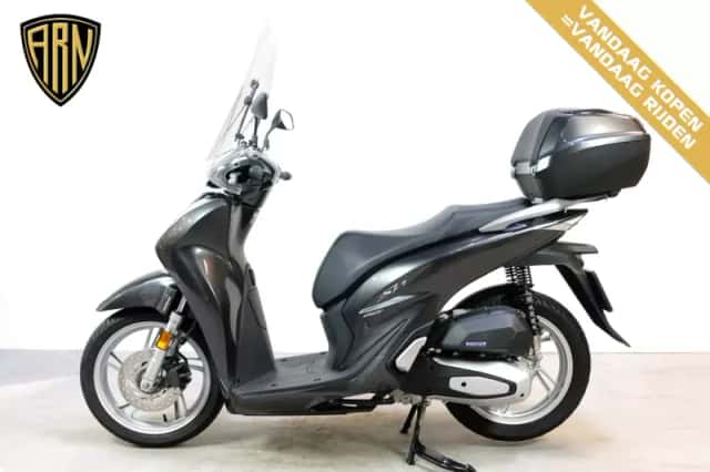 Honda SH 150i (2020) thumbnail 3