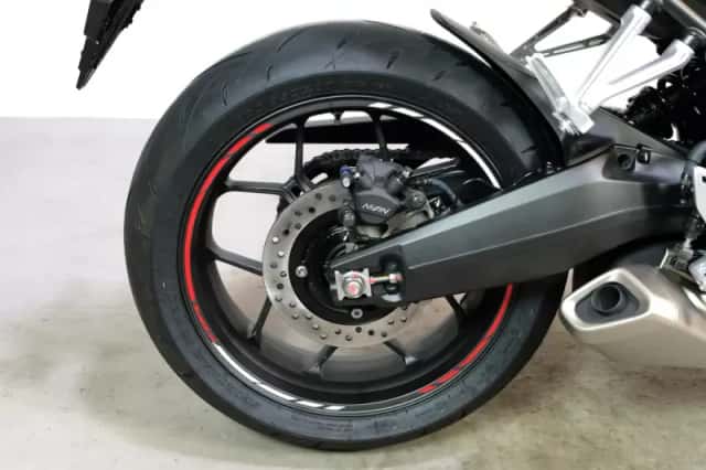 Honda CBR650R (2026) thumbnail 6