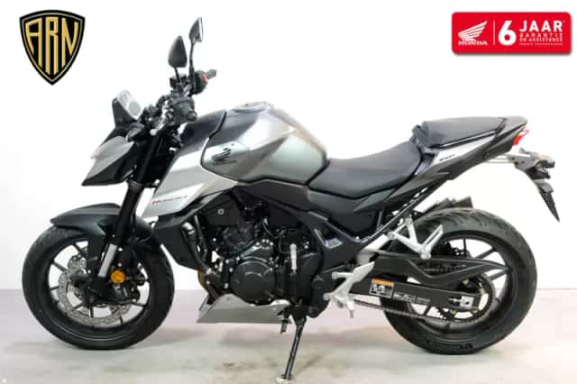 Honda CB 750 Hornet (2026) thumbnail 3