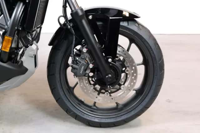 Honda NC750X (2026) thumbnail 4