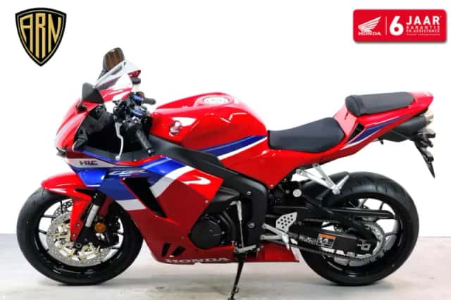 Honda CBR600RR (2026) thumbnail 3