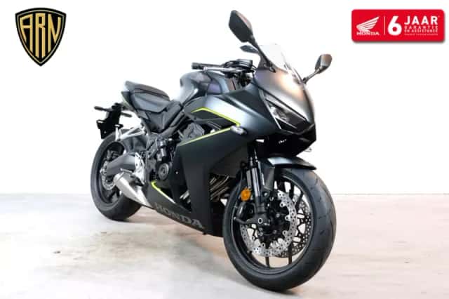 Honda CBR650R (2026) thumbnail 2