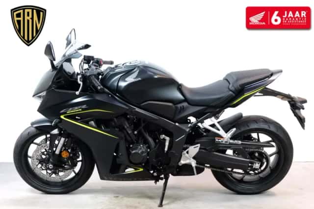 Honda CBR650R (2026) thumbnail 3