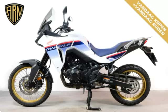 Honda Xl 750 TRANSALP (2025) thumbnail 3