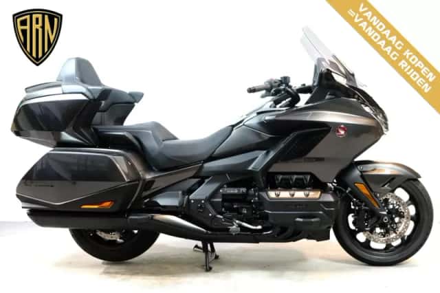 Honda GL 1800 GOLDWING DELUXE (2024) thumbnail 1