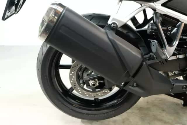 Suzuki V-Strom 800 (2024) thumbnail 6
