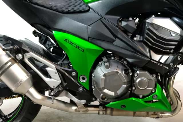 Kawasaki Z800 (2013) thumbnail 5