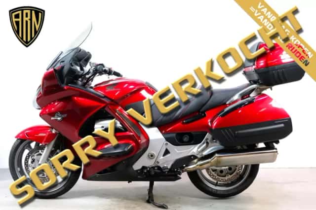 Honda ST 1300 PAN European (2012) thumbnail 3