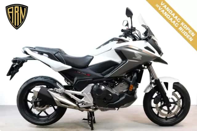 Honda NC750X (2019) thumbnail 1