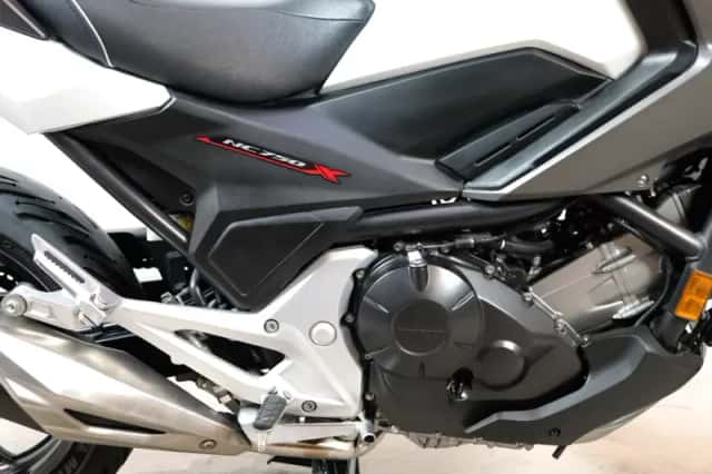 Honda NC750X (2019) thumbnail 5
