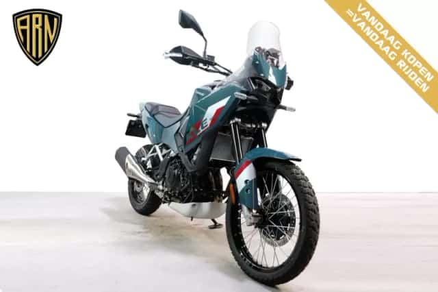 Kawasaki KLE 500 (2026) thumbnail 2