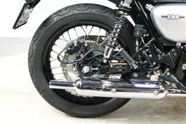 Kawasaki W800 (2019) thumbnail 6
