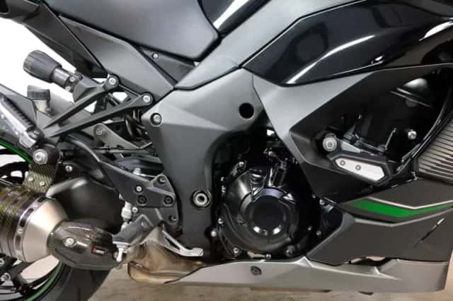 Kawasaki Ninja 1000SX (2026) thumbnail 5