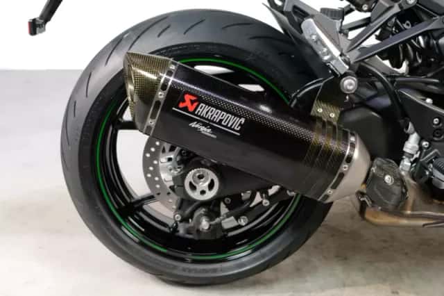 Kawasaki Ninja 1000SX (2026) thumbnail 6