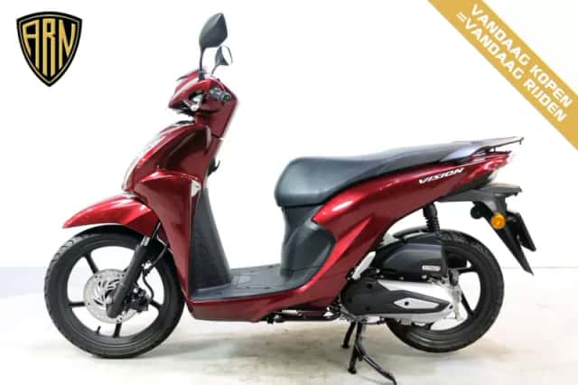 Honda Vision 110 (2022) thumbnail 3