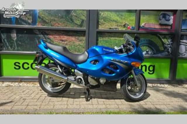 Suzuki GSX600F (2001) thumbnail 1