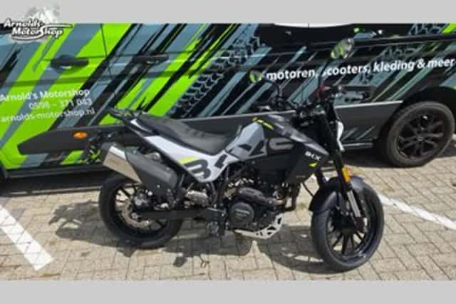 Benelli BKX 300 S (2026) thumbnail 3