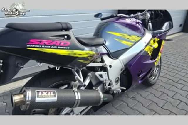 Suzuki GSX-R750 (1996) thumbnail 3