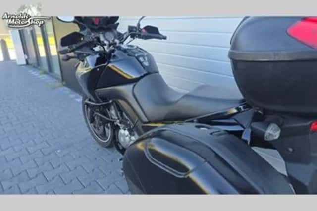 Suzuki V-Strom (2009) thumbnail 6