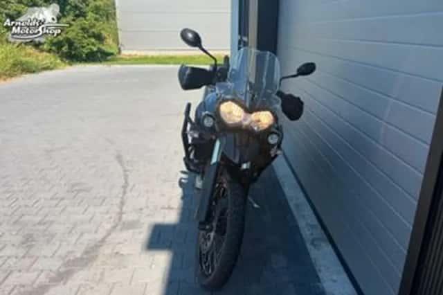 Triumph Tiger 800 XC (2012) thumbnail 4