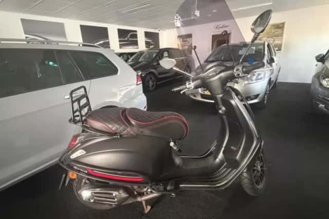 Piaggio Snorscooter Sprint 4T Sport (2022) thumbnail 6