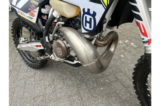 Husqvarna Onbekend TE 250i off-road (2018) thumbnail 2