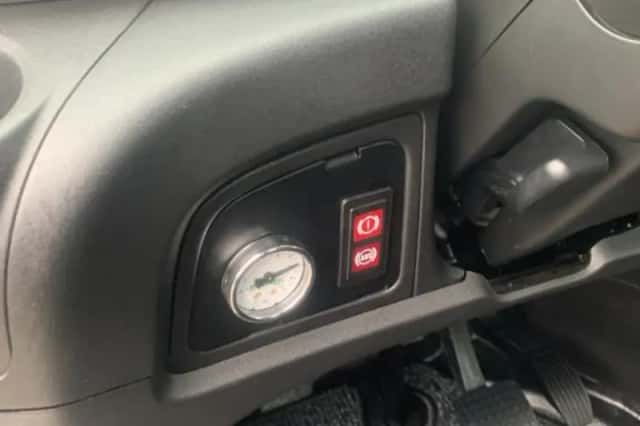 Iveco 40C18 Iveco BE trekker 3.0 motor 180 (2022) thumbnail 4