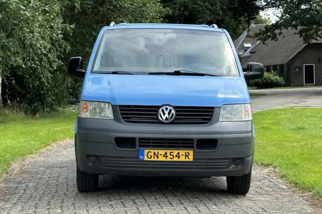 Volkswagen Transporter (2004) thumbnail 5