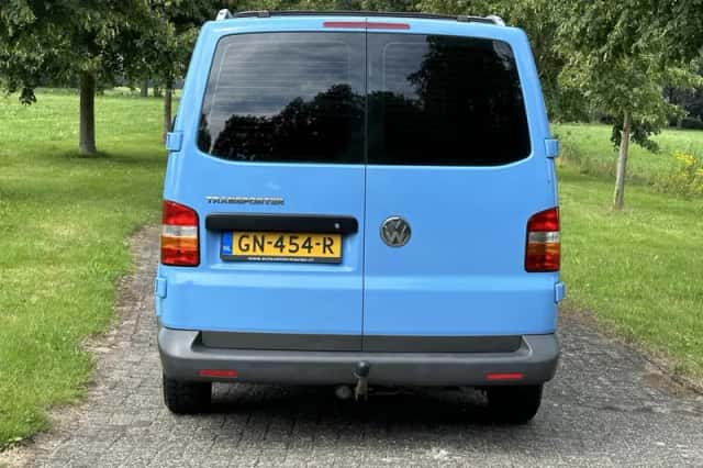 Volkswagen Transporter (2004) thumbnail 6