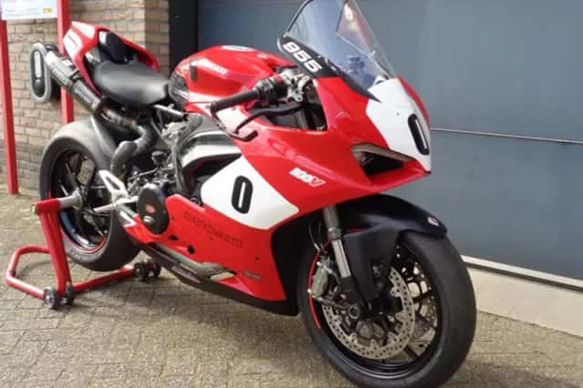 Ducati Panigale V2 (2020) thumbnail 5