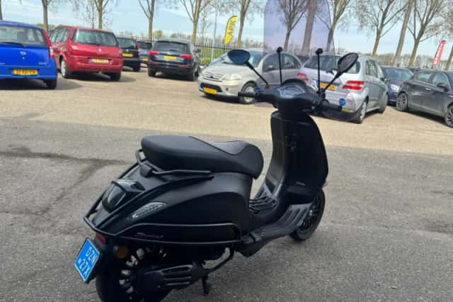 Vespa Snorscooter Sprint 50 (2020) thumbnail 5