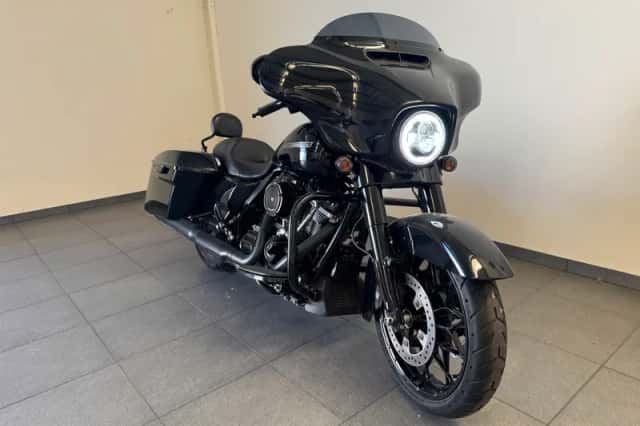 Harley-Davidson Street Glide 114 (2020) thumbnail 3
