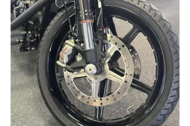 Harley-Davidson Softail 96 (2009) thumbnail 3