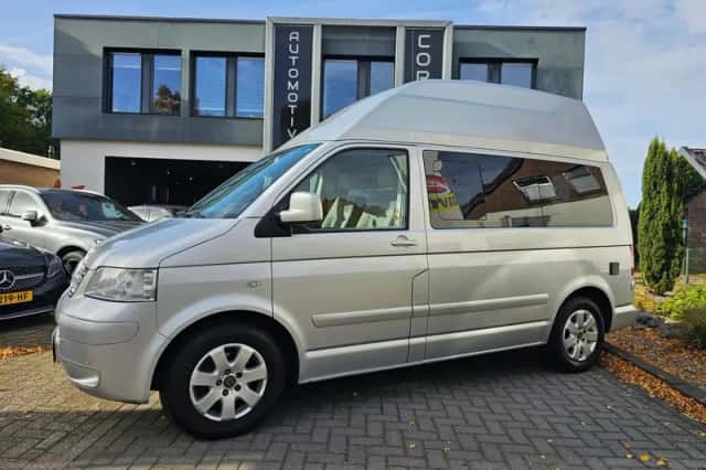 Volkswagen Transporter (2005) thumbnail 1