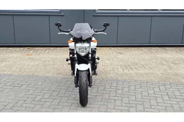 Yamaha FZ6 (2008) thumbnail 3