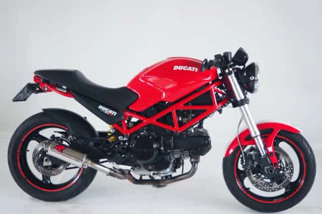 Ducati Monster 695 (2006) thumbnail 1