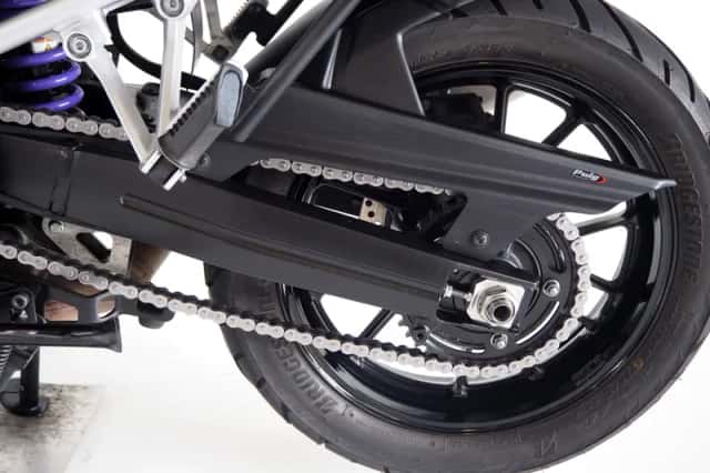 Suzuki V-Strom (2015) thumbnail 5