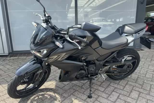 Kawasaki Z300 Tour ABS (2016) thumbnail 5