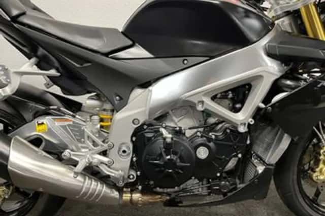 APRILIA TUONO V4 (2013) thumbnail 5